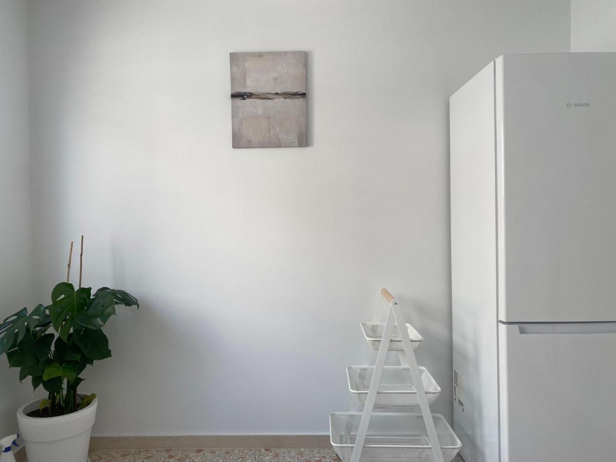 Faliro Comfort Apartment 10 Mins Walking To The Beach Athens Ngoại thất bức ảnh